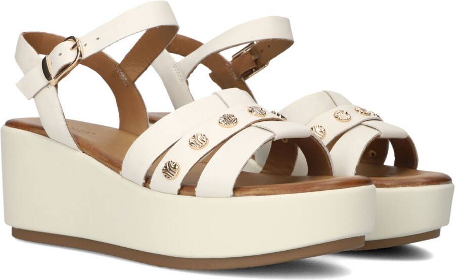 Inuovo Witte Sandalen voor Stijlvolle Zomerdagen