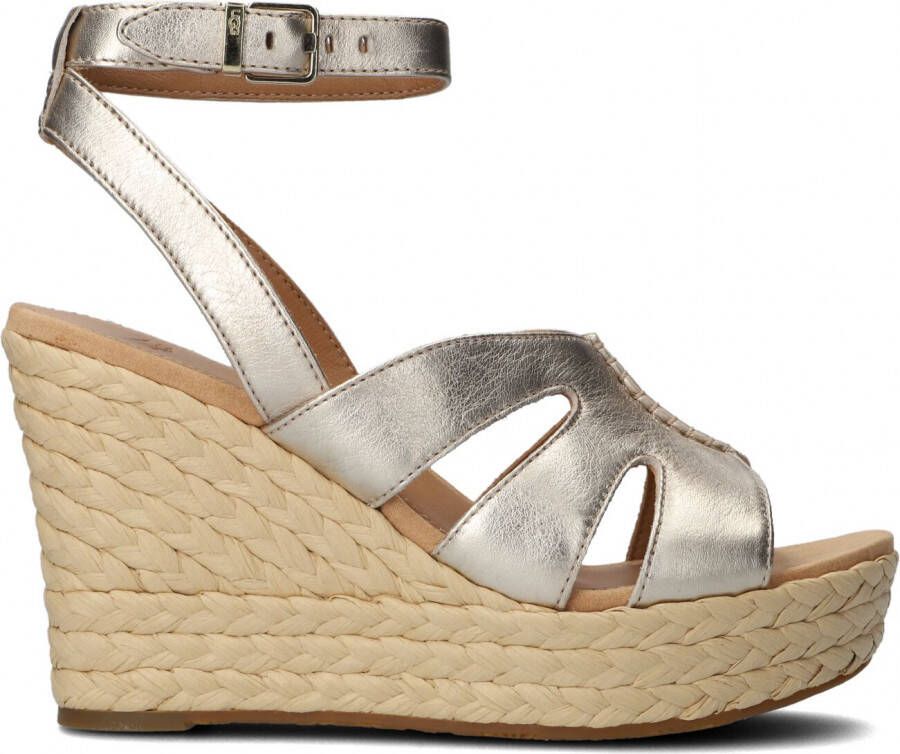 UGG Sandalen Dames W Careena Maat: 41 Materiaal: Leer Kleur: Goud